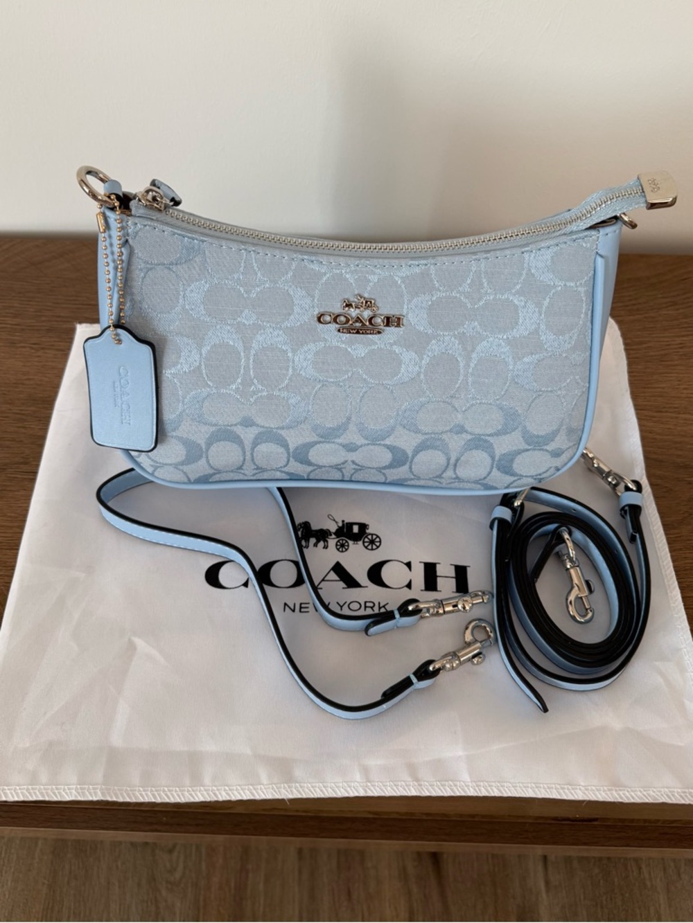 Coach Sky blue bag - Picture 3 of 4